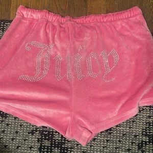 Y2K Juicy Couture Pink Velour Lounge Shorts size medium